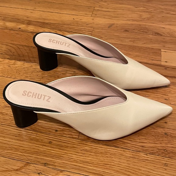 SCHUTZ | Shoes | Schutz White Dauani Mules | Poshmark